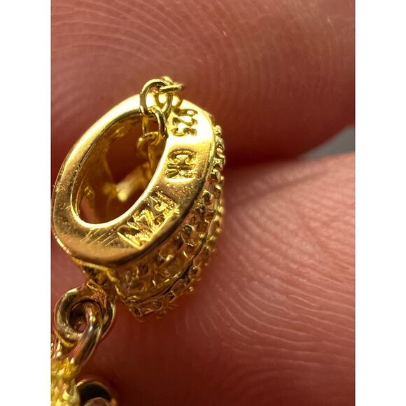 Signed FZN gold over Sterling CZ halo pendant and chain necklace - Picture 3 of 9